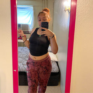 Meet your Posher, Emaris